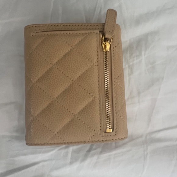 Chanel Beige Classic Small Flap Wallet - Picture 5 of 7